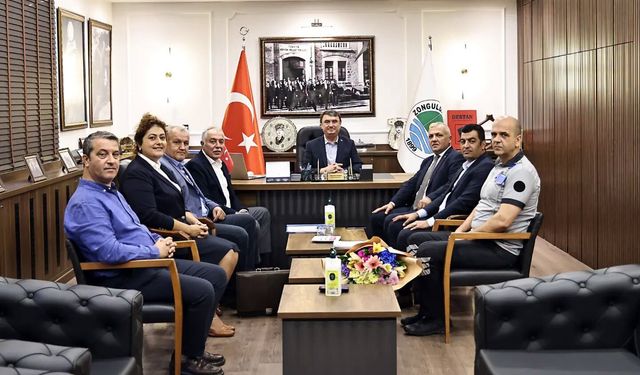 TOPLU İŞ SÖZLEŞMESİ İMZALANDI