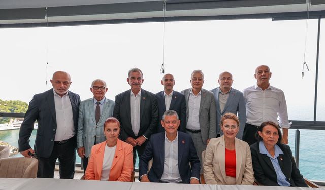 YENİ PARTİ'NİN İLÇE BAŞKANLARI BELLİ OLDU