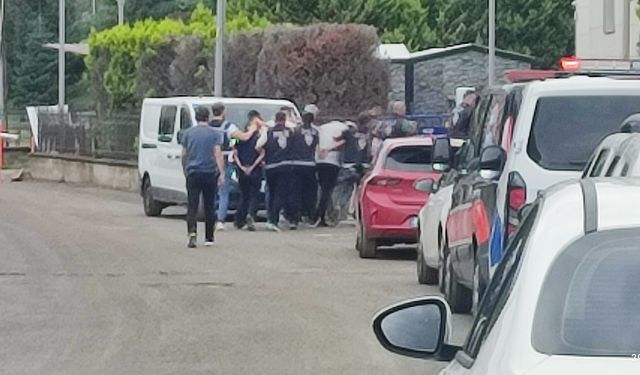 6 ŞÜPHELİ ADLİYE'YE SEVK EDİLDİ