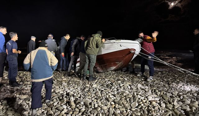 TEKNE ALABORA OLDU 1 POLIS HAYATINI KAYBETTİ DİĞERİ ARANIYOR