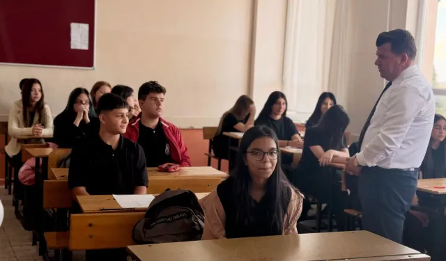 Sercan Kemik'ten Keşan Lisesi'ne ziyaret