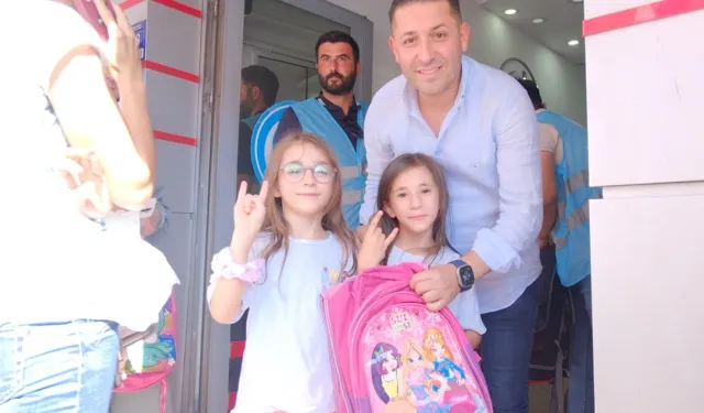 Ülkü Ocakları Kayseri İl Başkanlığı'ndan 5 bin öğrenciye kırtasiye desteği