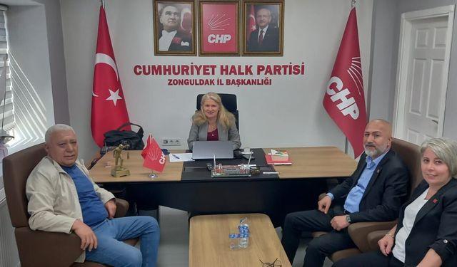 CHP’YE ZİYARETÇİ AKINI