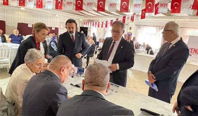 YENİ PARTİ'DE EĞİLİM YOKLAMASI
