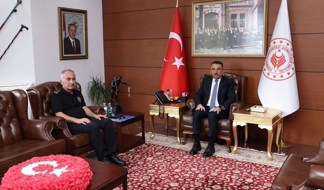 YENİ MÜDÜR GÖREVİNE BAŞLADI