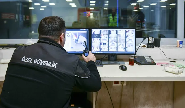Ankara'da yürüyen merdivenlere sirenli uyarı sistemi