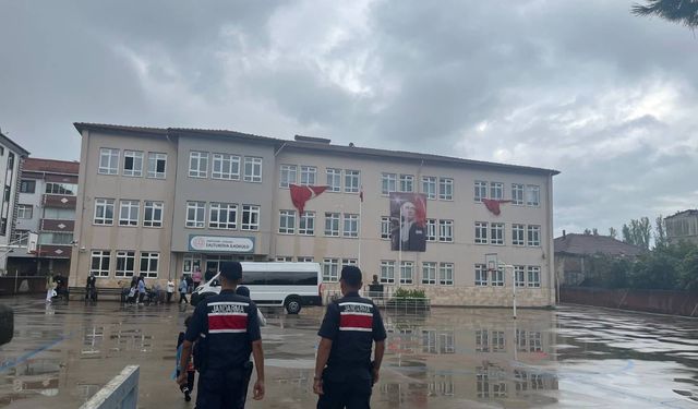 ZONGULDAK'TA OKULLARDA SIKI DENETİM