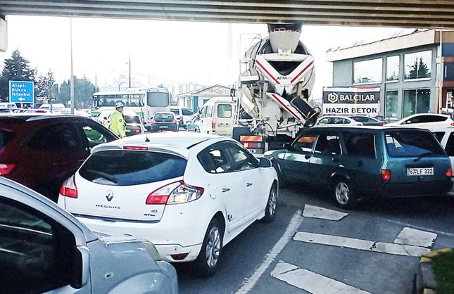 “ÇEVRE YOLUNUN BİR AN EVVEL YAPILMASI LAZIM”