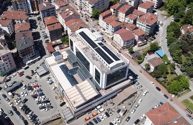 EREYLİN AVM GÜNEŞLE AYDINLANIYOR
