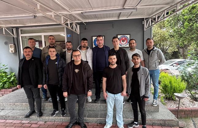 İŞÇİLER EREĞLİ'DEN UĞURLANDI...