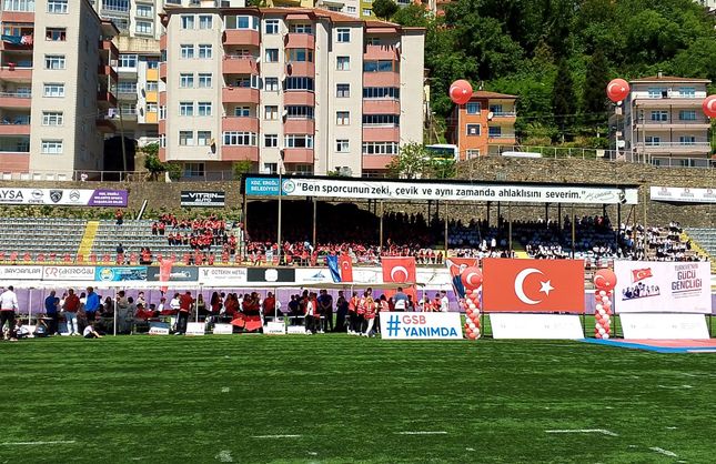 EREĞLİ'DE SÖNÜK GEÇEN BAYRAM