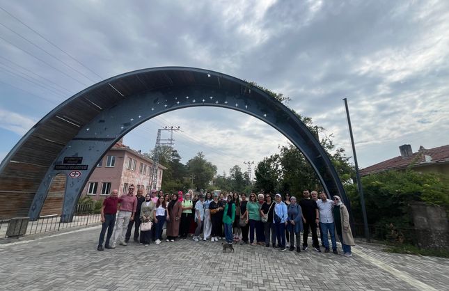 TARİHE TANIKLIK ETTİLER