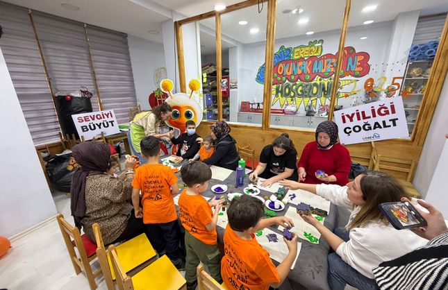 HEM EĞLENDİLER HEM ÖĞRENDİLER