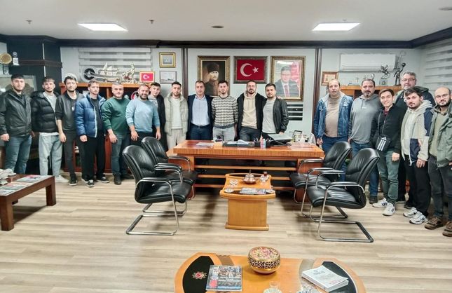 İŞÇİLER SENDİKADA