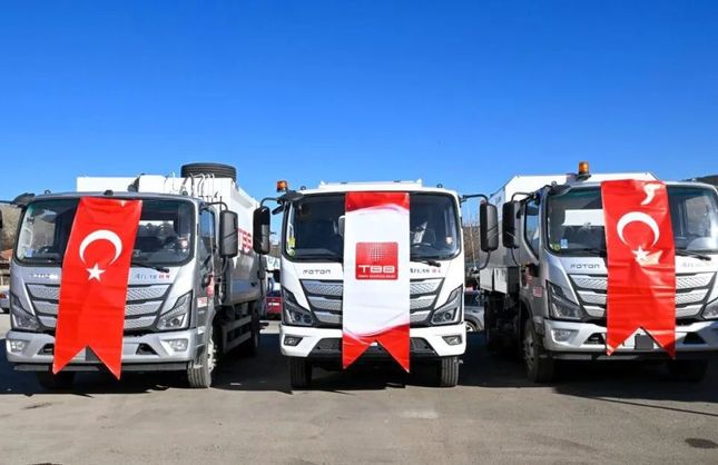 BELEDİYEYE TBB’DEN 2 YENİ HİZMET ARACI