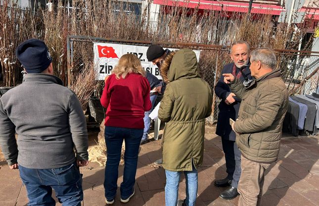 ÇİFTÇİLERE HİBELİ FİDE DESTEĞİ