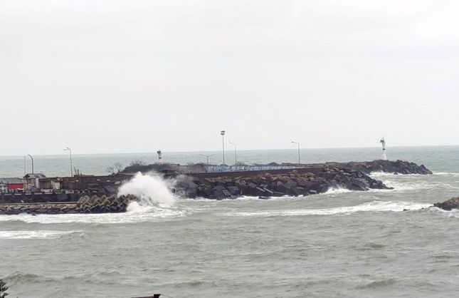 325 BİN TON ATIK TEMİZLENDİ