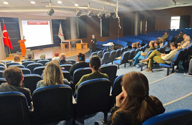 SAĞLIKÇILARA EREĞLİ'DE EĞİTİM