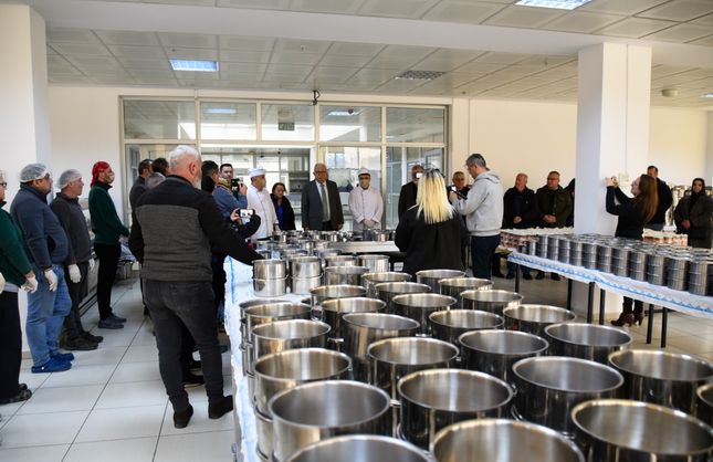 AŞEVİ VE GIDA KOLİSİ MÜRACAATLARI SÜRÜYOR