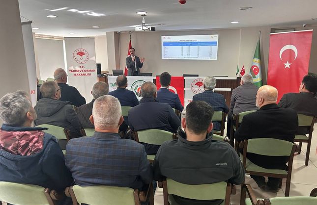 ÇİFTÇİLERE EĞİTİM VE BİLGİLENDİRME TOPLANTISI