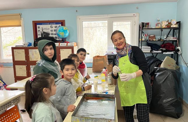 ATÖLYE, ELMACI VE ÜÇKÖY'DE