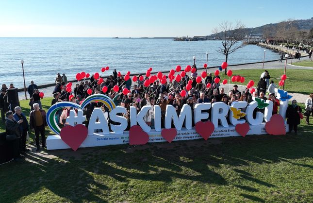 EREĞLİ, SEVGİYİ PAYLAŞTI