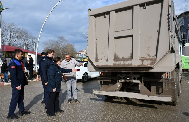 "KİRLETMEYE HAKKINIZ YOK"