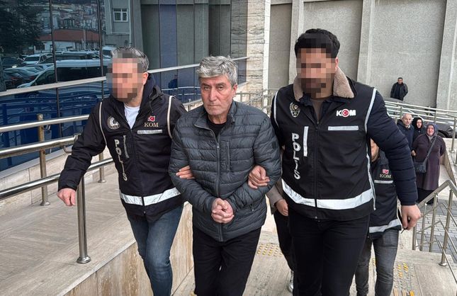 RÜŞVET KARŞILIĞI SAĞLIK RAPORU DÜZENLEMİŞ...