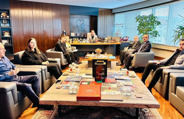 HAVALİMANI ANKETİNE 6 BİN KİŞİ KATILDI