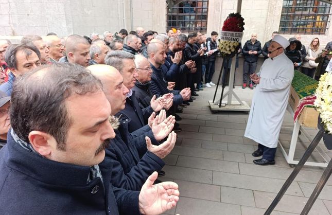 EDA HEMŞİRE GÖZYAŞLARI İLE UĞURLANDI