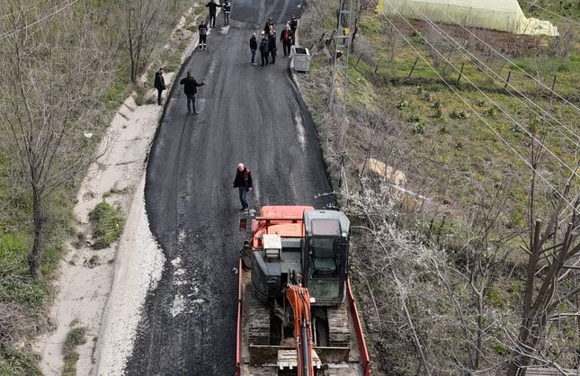 ALAPLI SORUNU ÇÖZÜYOR, EREĞLİ İZLİYOR!..