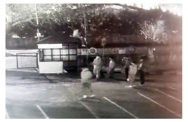 ŞEHİR EŞKİYALARI OKUL BAHÇESİNDE