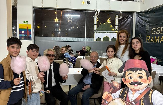 ÜÇ KUŞAK AYNI SOFRADA BULUŞTU...