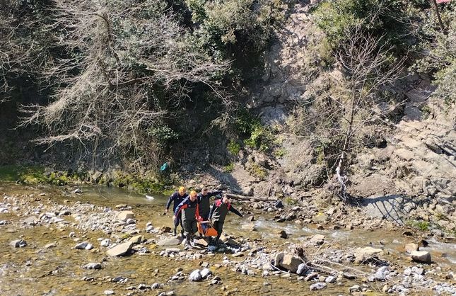 150 METRE YÜKSEKTEN DÜŞTÜ!