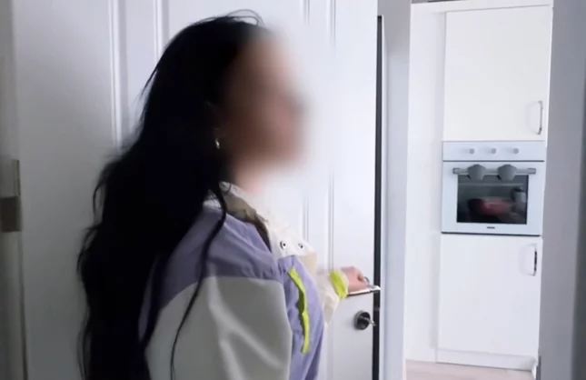 ŞÜPHELİ ŞAHIS EVE BALKONDAN GİRMİŞ