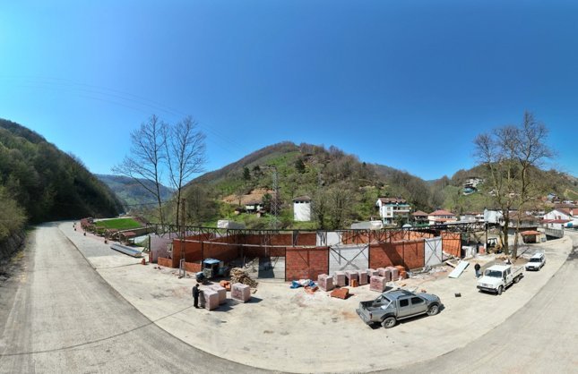 "TAŞ ÜSTÜNE TAŞ KOYUYORUZ"