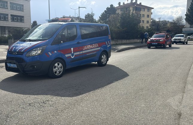 BELEDİYEDE 'NİTELİKLİ DOLANDIRICILIK' SUÇUNDAN 4 TUTUKLAMA