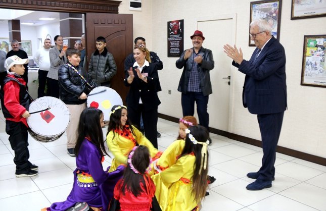 DAVUL ZURNAYLA GELDİLER, RENKLİ GÖRÜNTÜLER