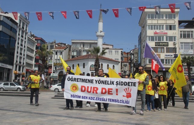 "OKULLARDA ŞİDDET İSTEMİYORUZ"