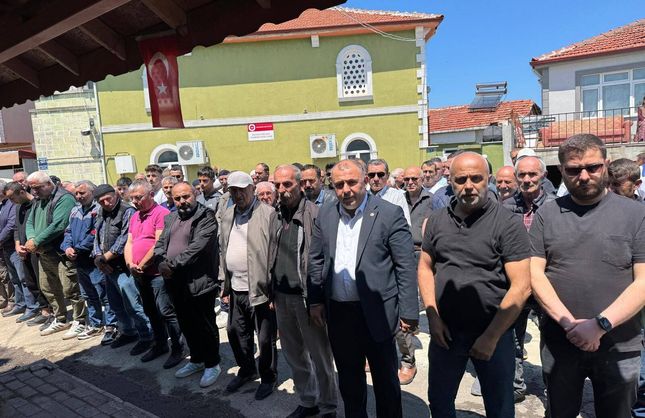 MÜZEYYEN ÇELİK YAŞAMA VEDA ETTİ