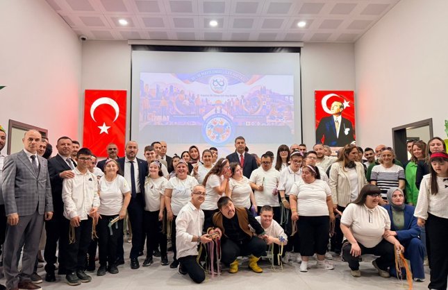 ENGELLER SEVGİYLE AŞILIYOR