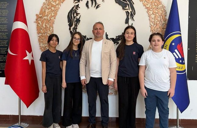 BRİÇTE GURURLANDIRAN MİLLİ BAŞARI