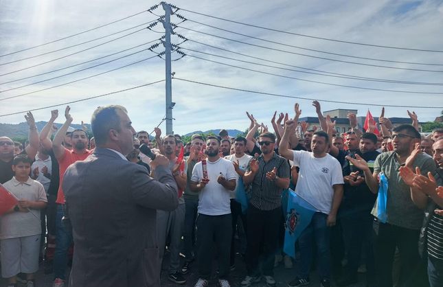 TAT METAL'DE SÖZLEŞME SEVİNCİ