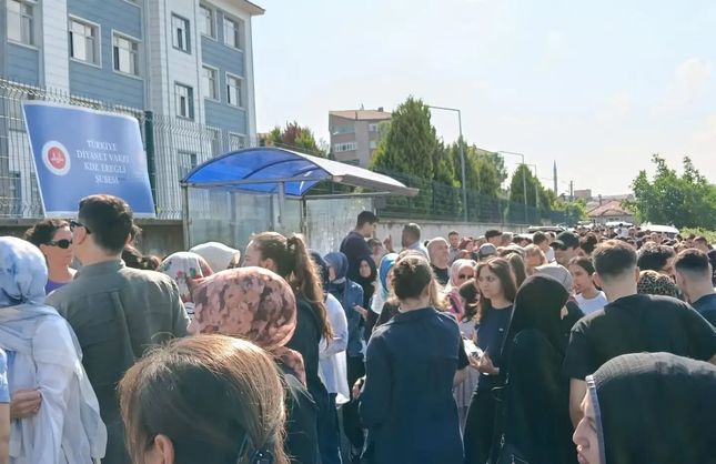 STANT KURUP YANLARINDA OLDULAR