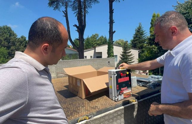 150 ÜRETİCİYE ELEKTRİKLİ ÇİTLER TESLİM EDİLDİ