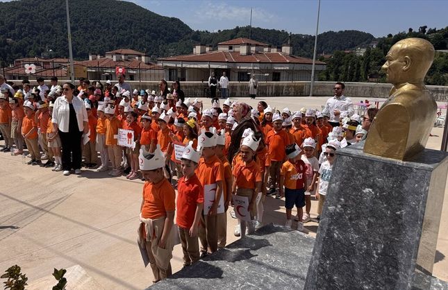 HER ÜNİTE KAN 3 FİDANA DÖNÜŞTÜ
