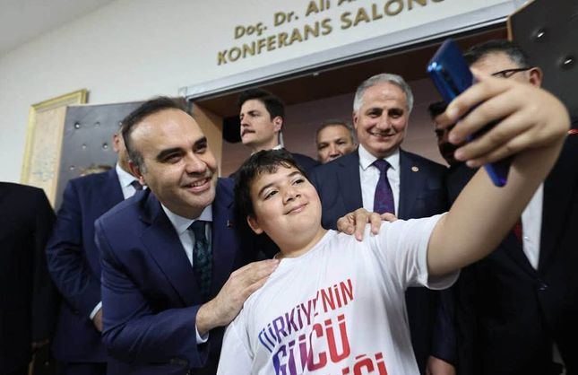 "7 BİN 100 İLAVE İSTİHDAM OLUŞTURDUK"