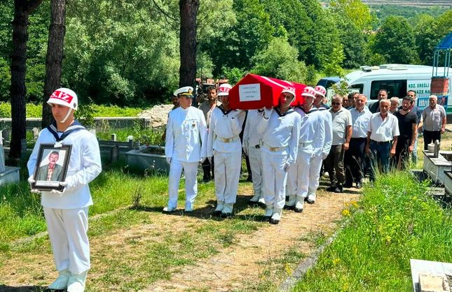 ERDEMİR EMEKLİSİ GAZİ'YE SON GÖREV