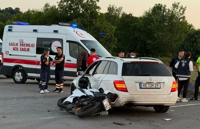 MOTOSİKLET KAZASINDA HAYATINI KAYBETTİ