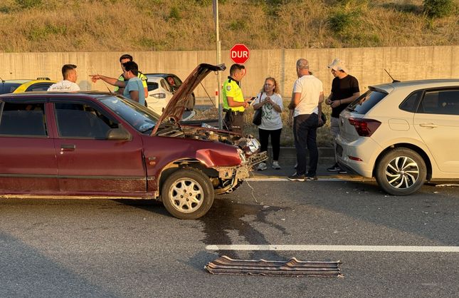KAZA, SÜRÜCÜ HASTANEYE KALDIRILDI